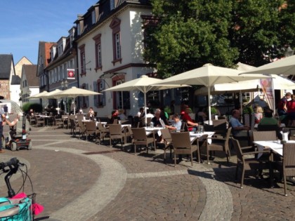 Foto: Wirtshaus im Weißen Kreuz